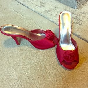 Little red heel!