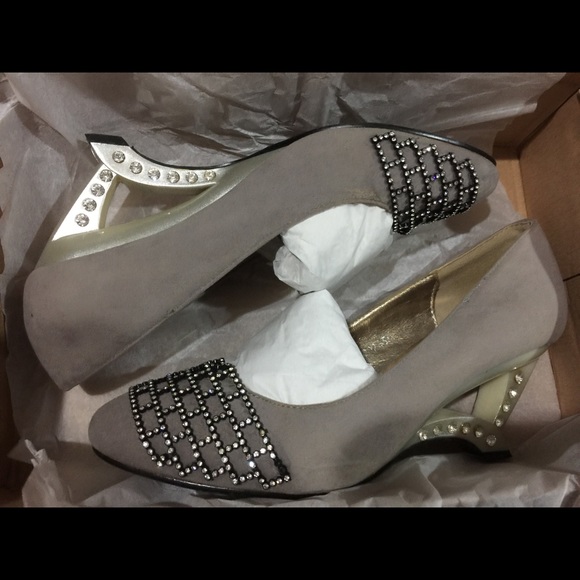 Rhinestone Evening Wedge - Picture 4 of 4