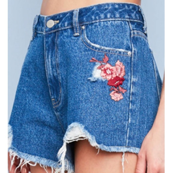 Pants - High-Waisted embroidered denim shorts, NWT