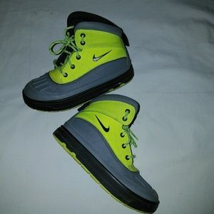 NIKE ACG WOODSIDE 2 Boots