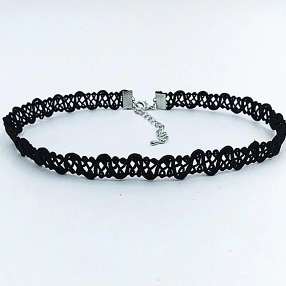 Black Choker - Picture 2 of 5