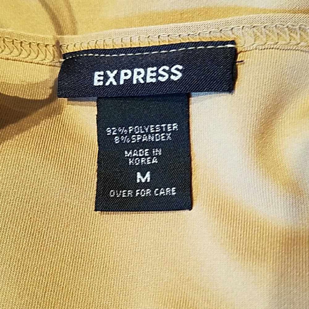 🎉HOST PICK🎉 Express Top - Picture 6 of 8