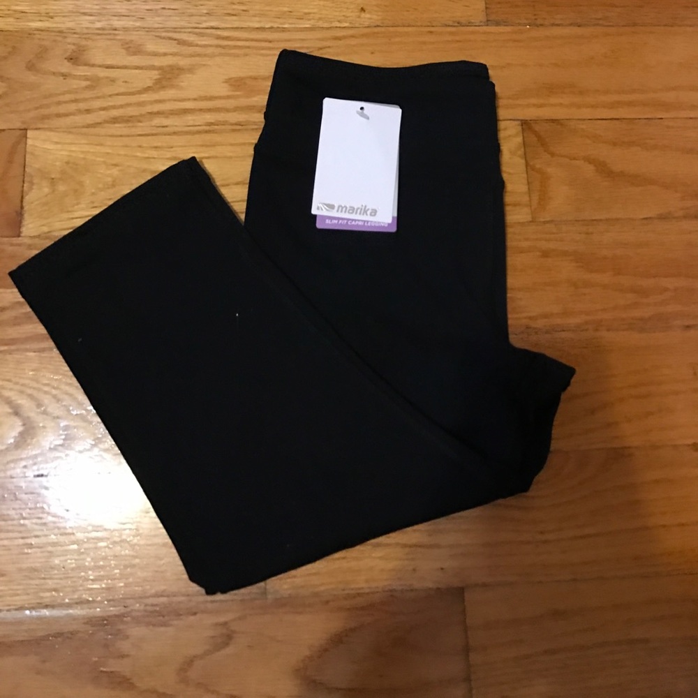Marika slim fit Capri legging