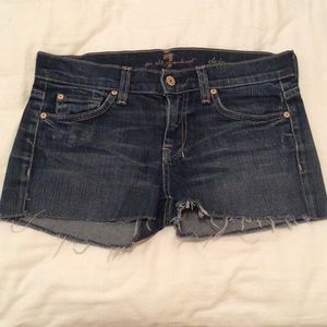 Cut off shorts
