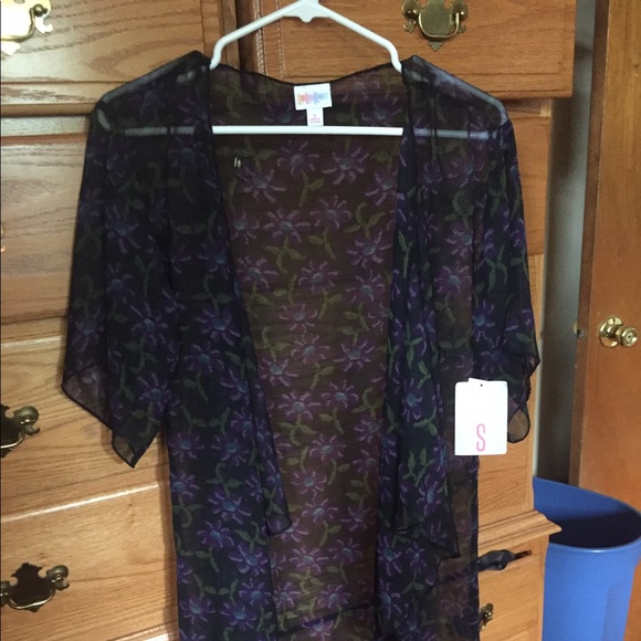 LuLaRoe Sweaters - LuLaRoe Monroe - small BNWT