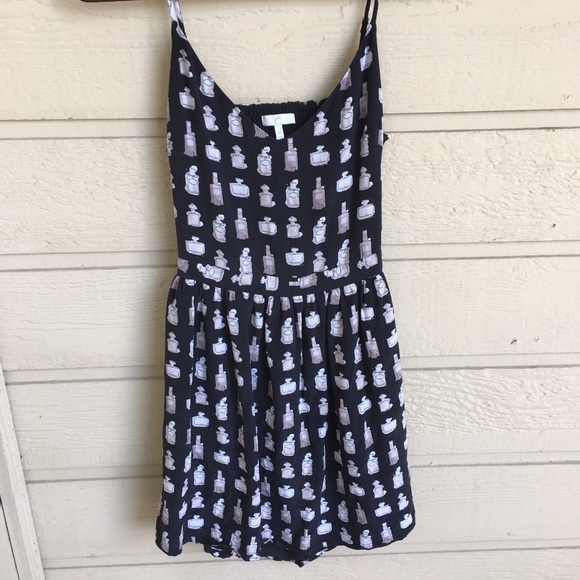 Joie Dresses & Skirts - Joie Silk Perfume Bottle Open Back Dress