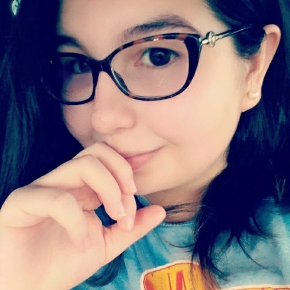 Meet your Posher, Alyssa