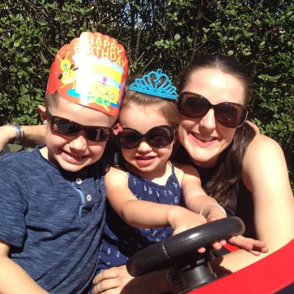 Meet your Posher, Danielle - Picture 1 of 1