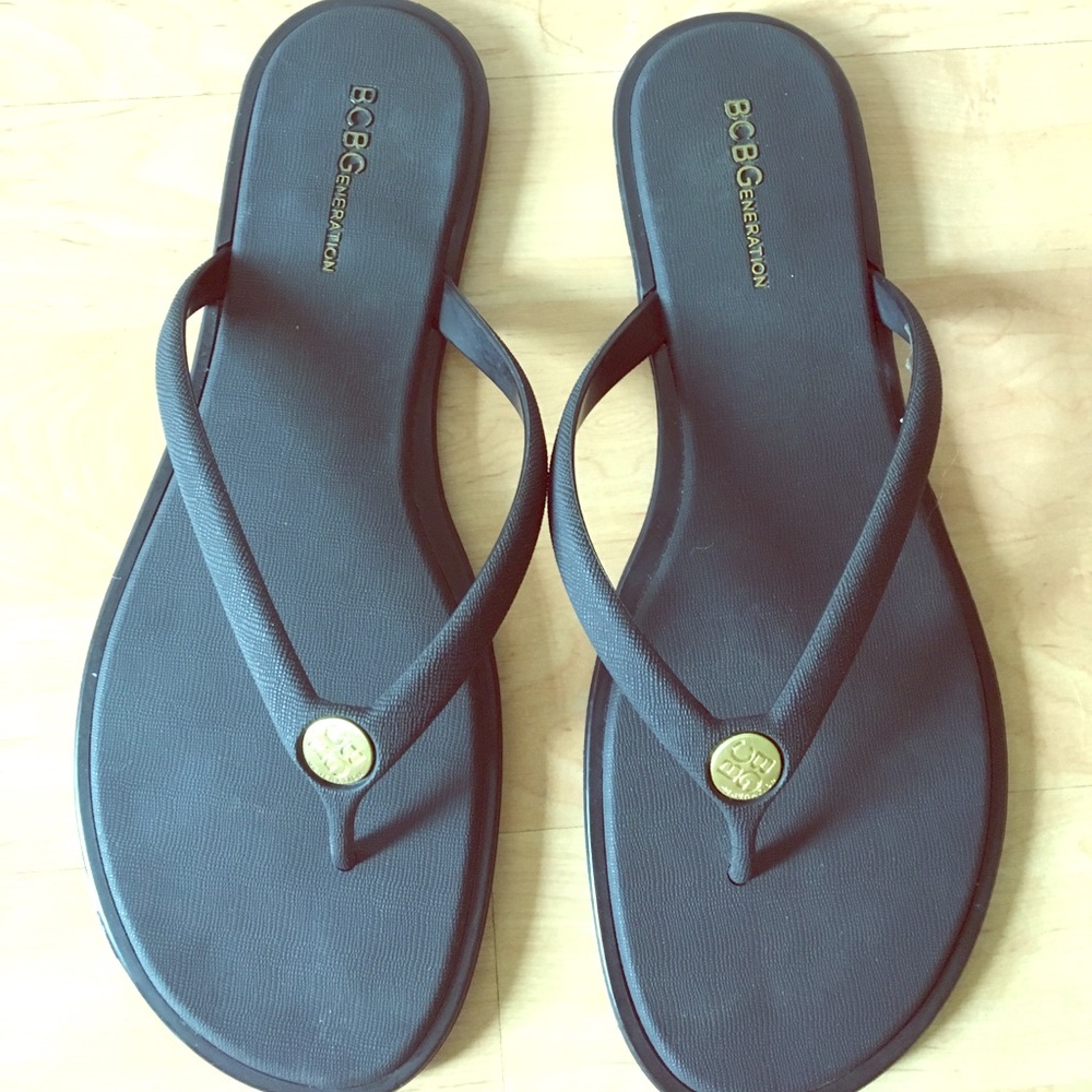 BCBG Black and Gold Flip Flops