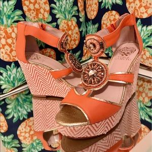 Size 7 Vince Camuto Wedges