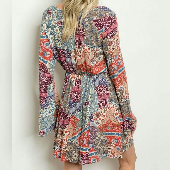 Super Cute Paisley Hippy Dress Bell Sleeves - Picture 2 of 2