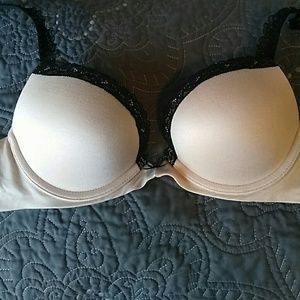 Aerie Lexi style 34B bra.