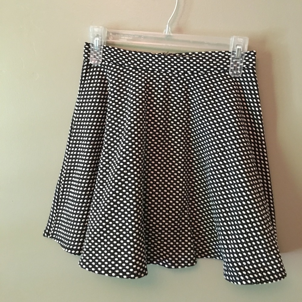Forever 21 polka dot skirt