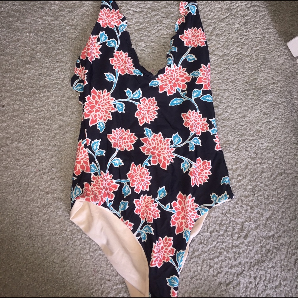 Flower one piece