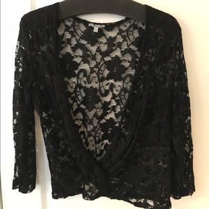 Lace black top
