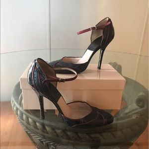Laurence Decade ankle strap round toe Heels