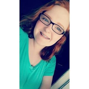 Meet your Posher, Destinee