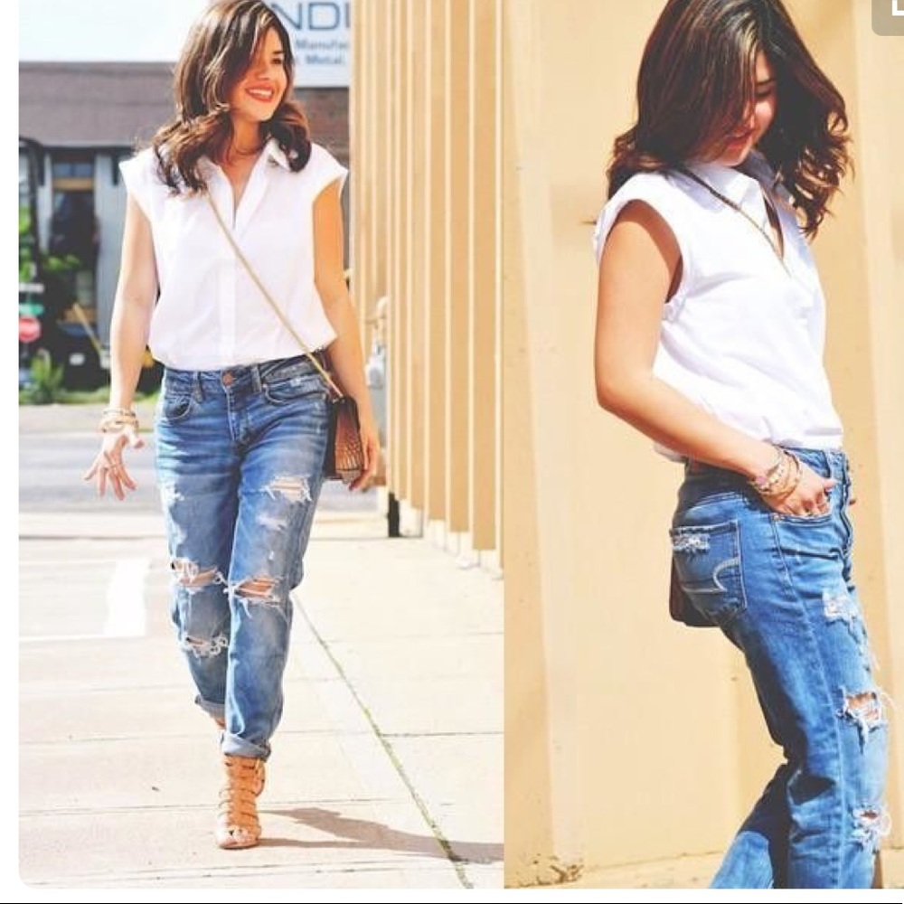 Adorable AEO Tomgirl Jeans