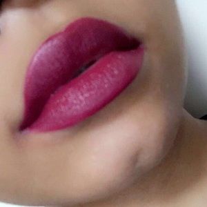 "Plush Berry" Lipstick