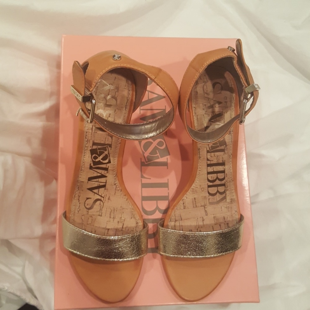 Sam & Libby Metallic Wedge Sandals