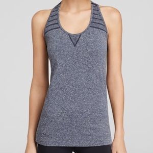Oiselle Birds of a feather tank size small