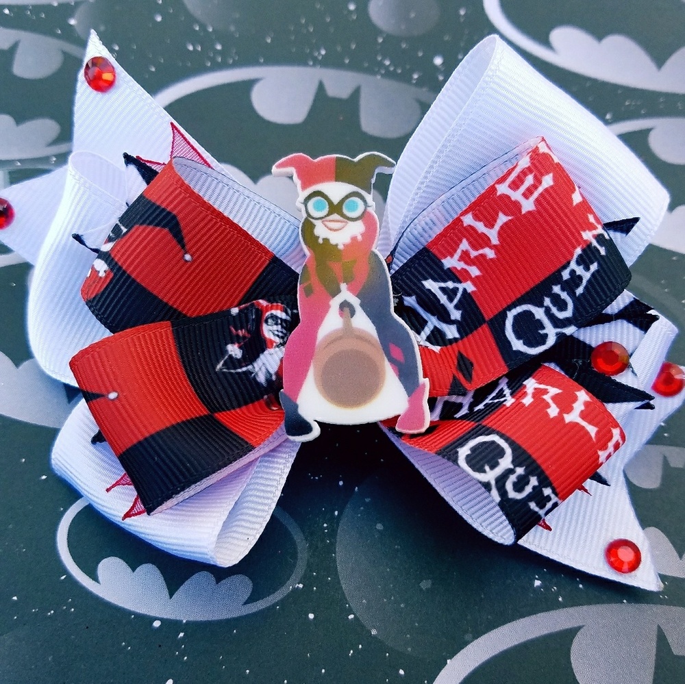 Harley Quinn Classic  Hair Bow