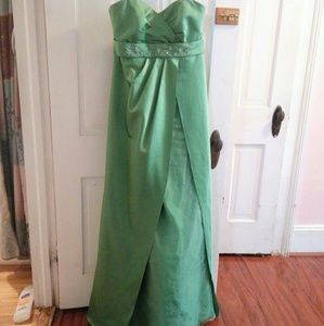 David's Bridal green prom/bridesmaid dress