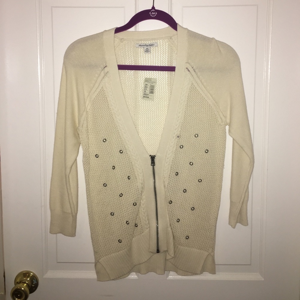 American Eagle Women's Cardigan, Medium