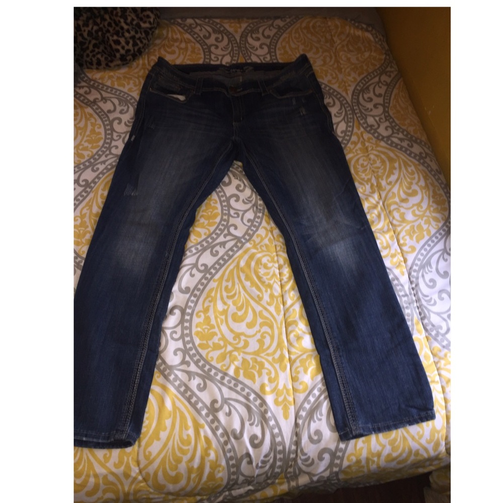 Seven7 Jeans