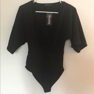 Boohoo black bodysuit deep V, brand new