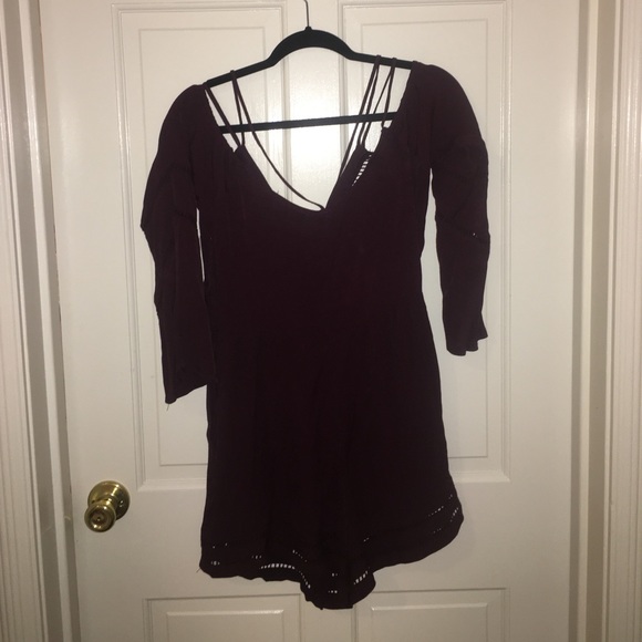 Kendall & Kylie Burgundy Romper, Size Medium - Picture 2 of 3