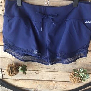 Lorna Jane Navy run short