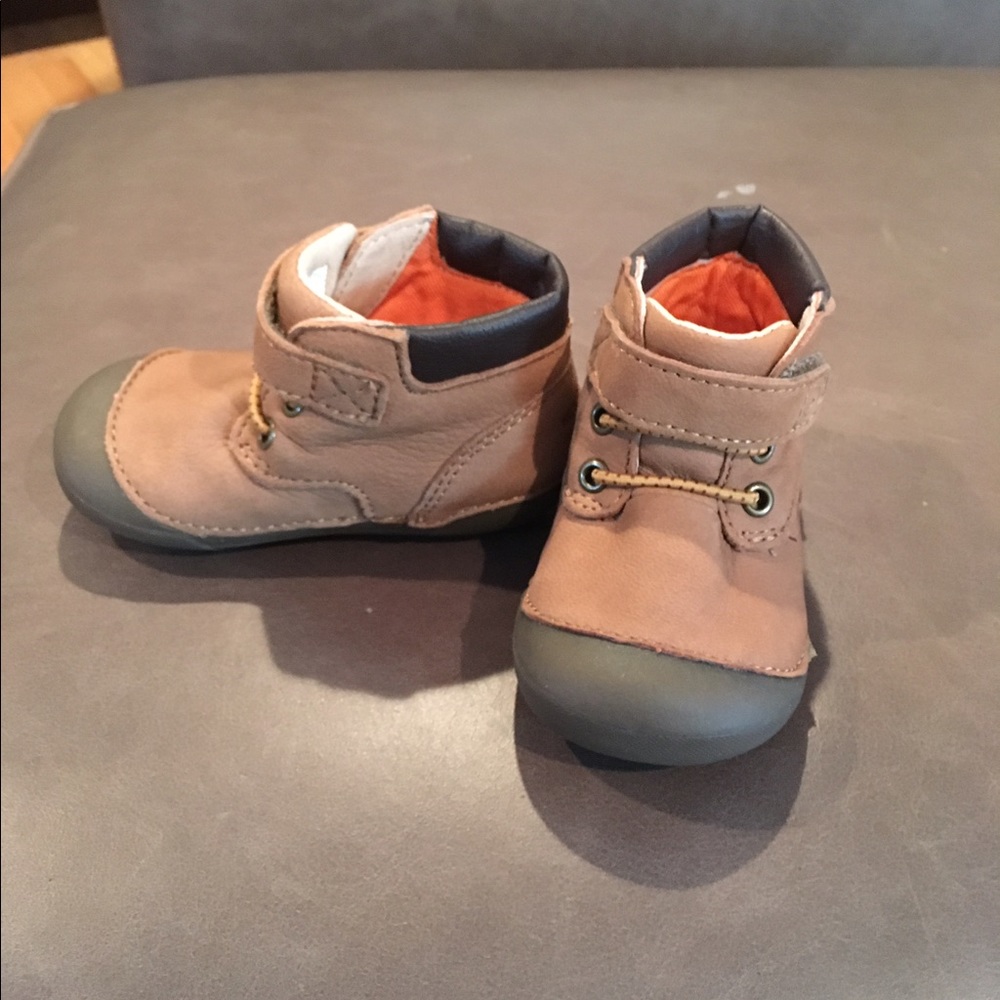 Brand new stride rite boots