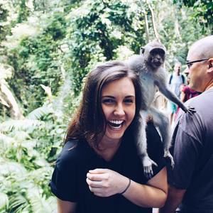 Meet your Posher, Savannah