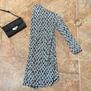 *MOVING SALE*BUY NOW* H&M Patterned Cardigan