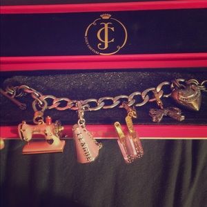 Juicy charm bracelet & 4 charms