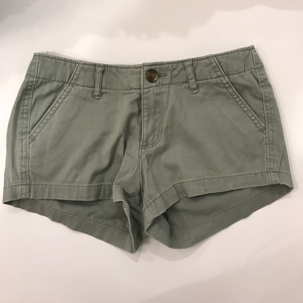 Light army green khaki shorts