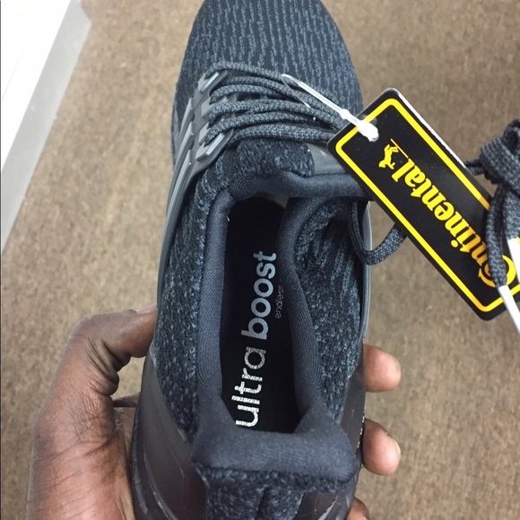Ultra boost 3.0 triple black 2017