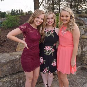 Meet your Posher, Lauren