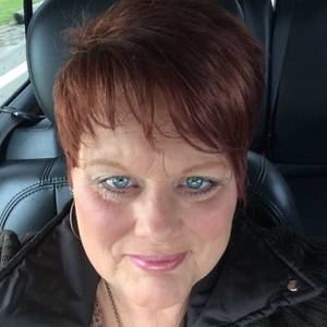 Meet your Posher, Carolyn