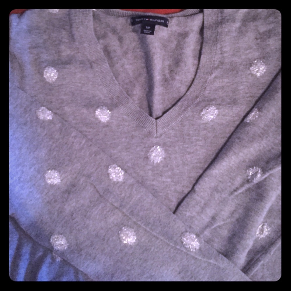 Tommy Hilfiger sweater