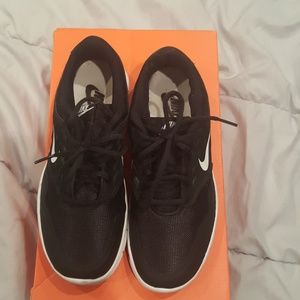 Black Nikes