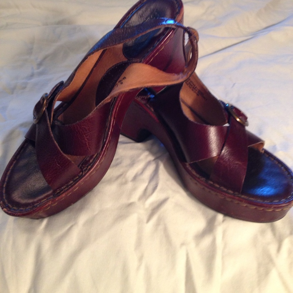 Born strapped sandals