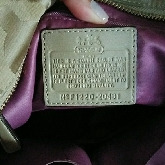 Coach - Picture 5 of 5