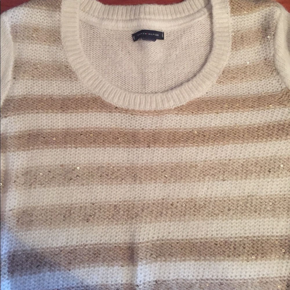 Tommy Hilfiger sweater