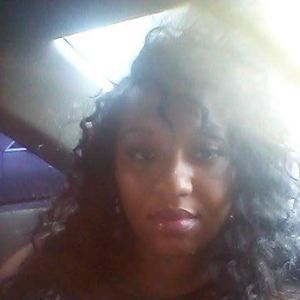 Meet your Posher, Warren