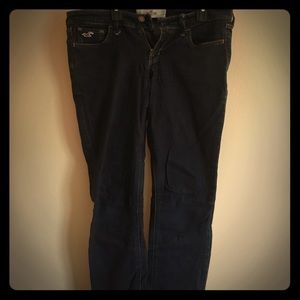 Dark Wash Hollister Denim!