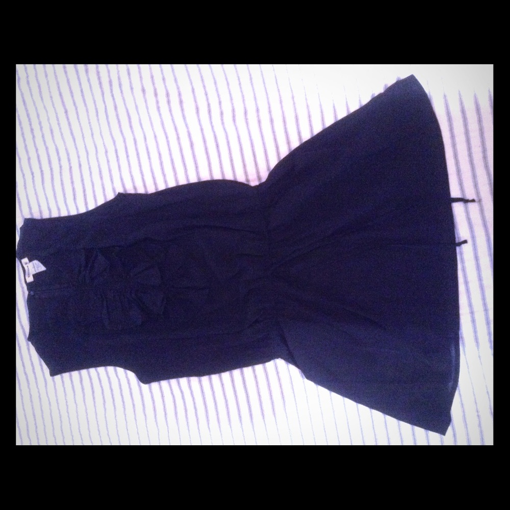 Black  dress