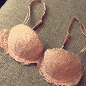 Victoria's Secret pink lace bra