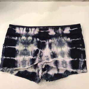 LF Carmar Tie dye jean shorts